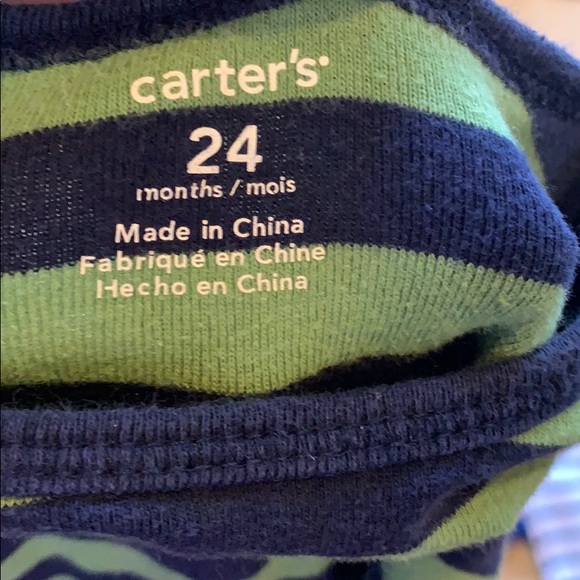 Winter ❄️ ready 5 pcs set / 4 onesies+1 pj onesies - Picture 3 of 4